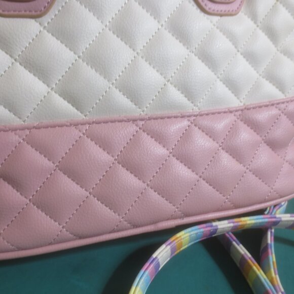Brand New Luv Betsey By Betsey Johnson Quilted Leatherette Crossbody Handbag - Picture 12 of 16